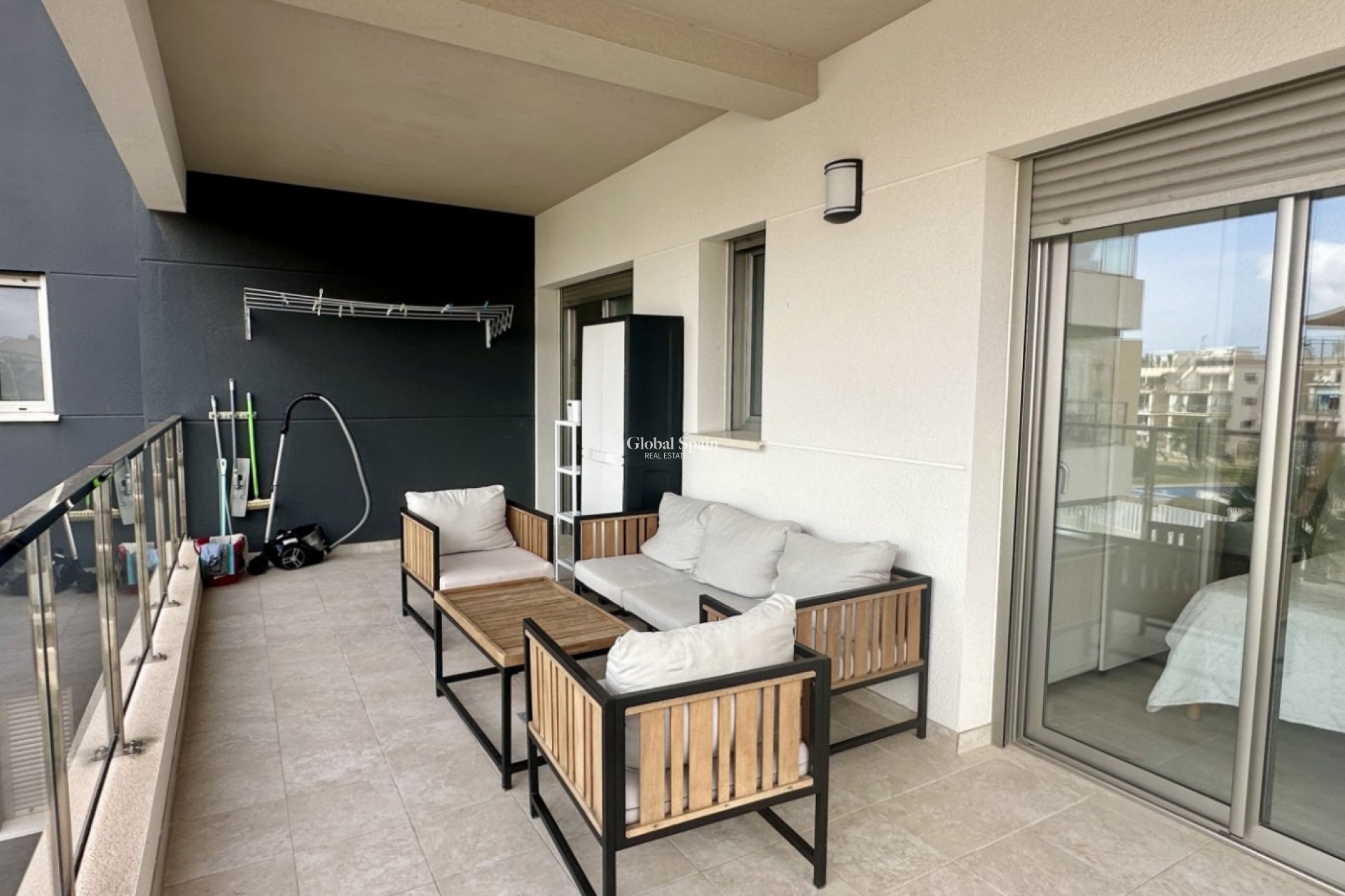 Wederverkoop - APPARTEMENT -
ORIHUELA COSTA - VILLAMARTÍN