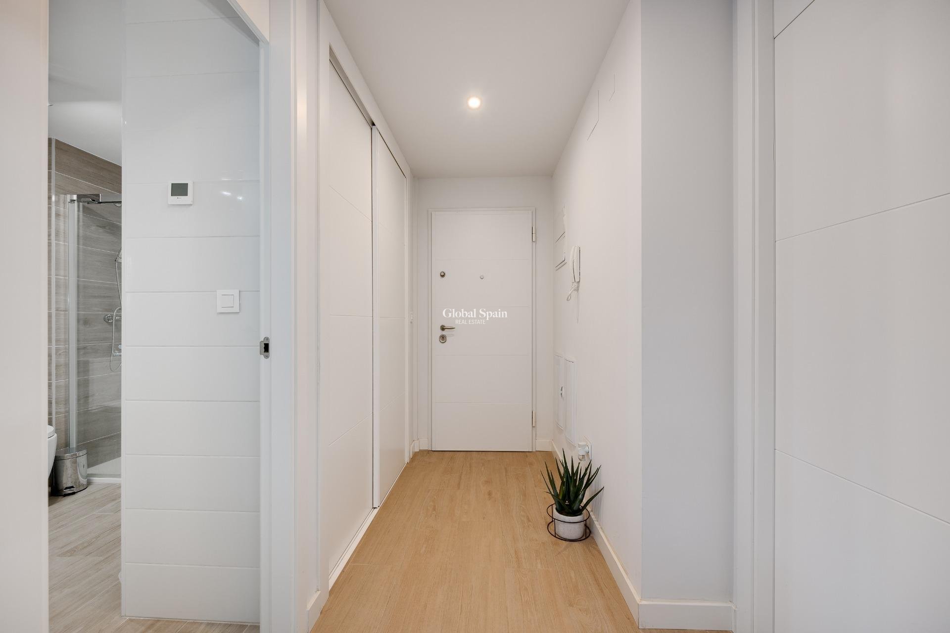 Wederverkoop - APPARTEMENT -
ORIHUELA COSTA - VILLAMARTÍN