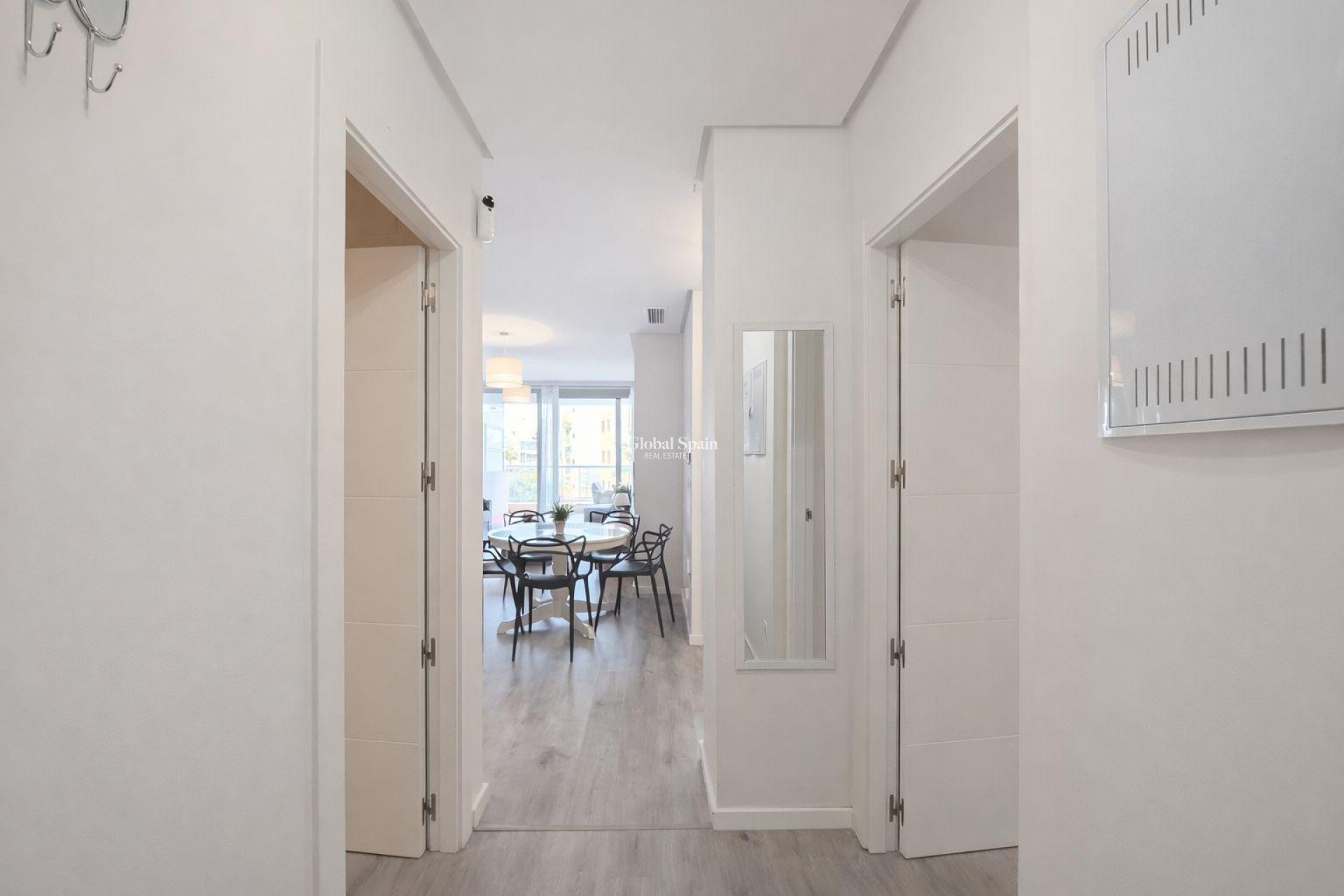 Wederverkoop - APPARTEMENT -
ORIHUELA COSTA - VILLAMARTÍN