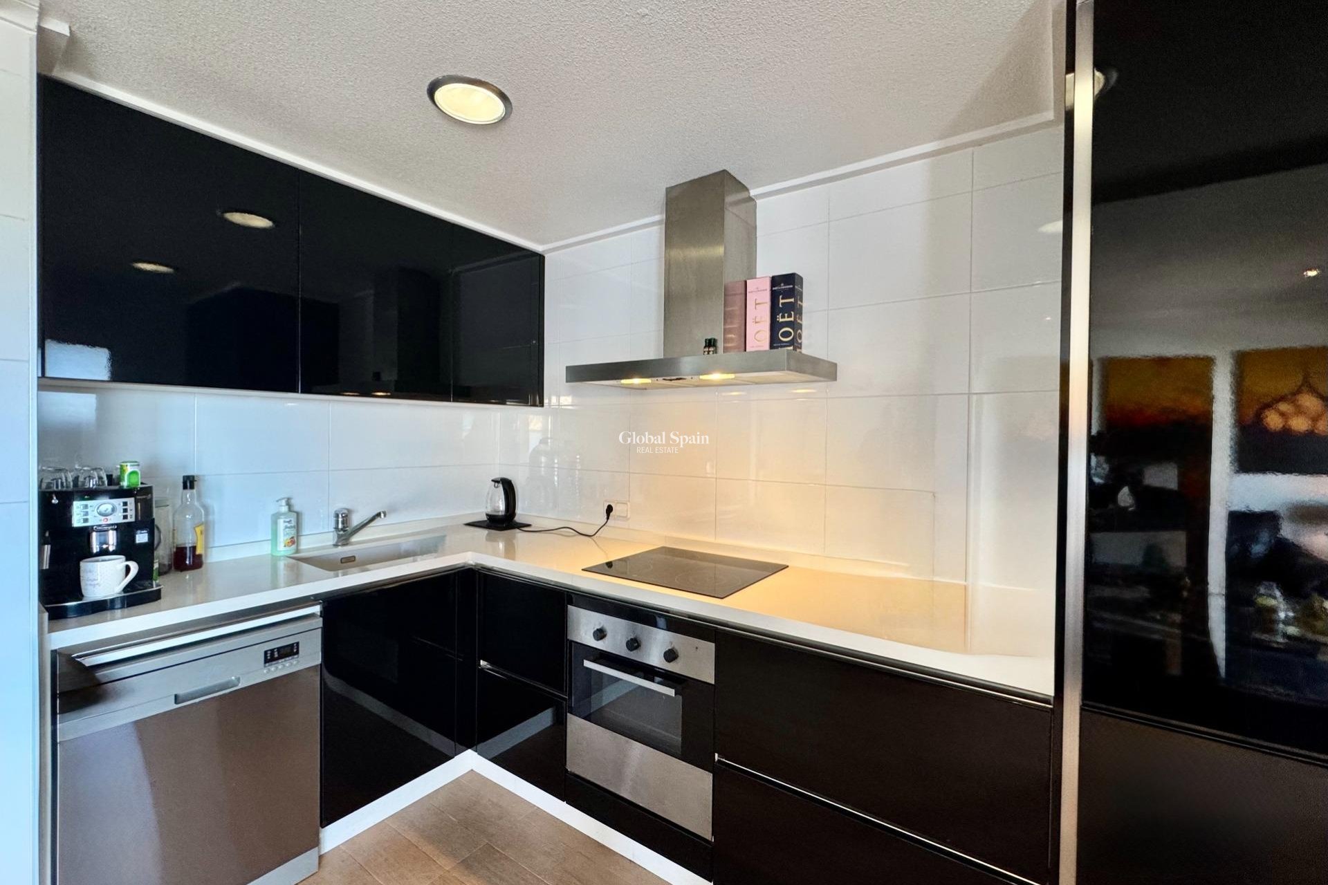 Wederverkoop - APPARTEMENT -
ORIHUELA COSTA - VILLAMARTÍN