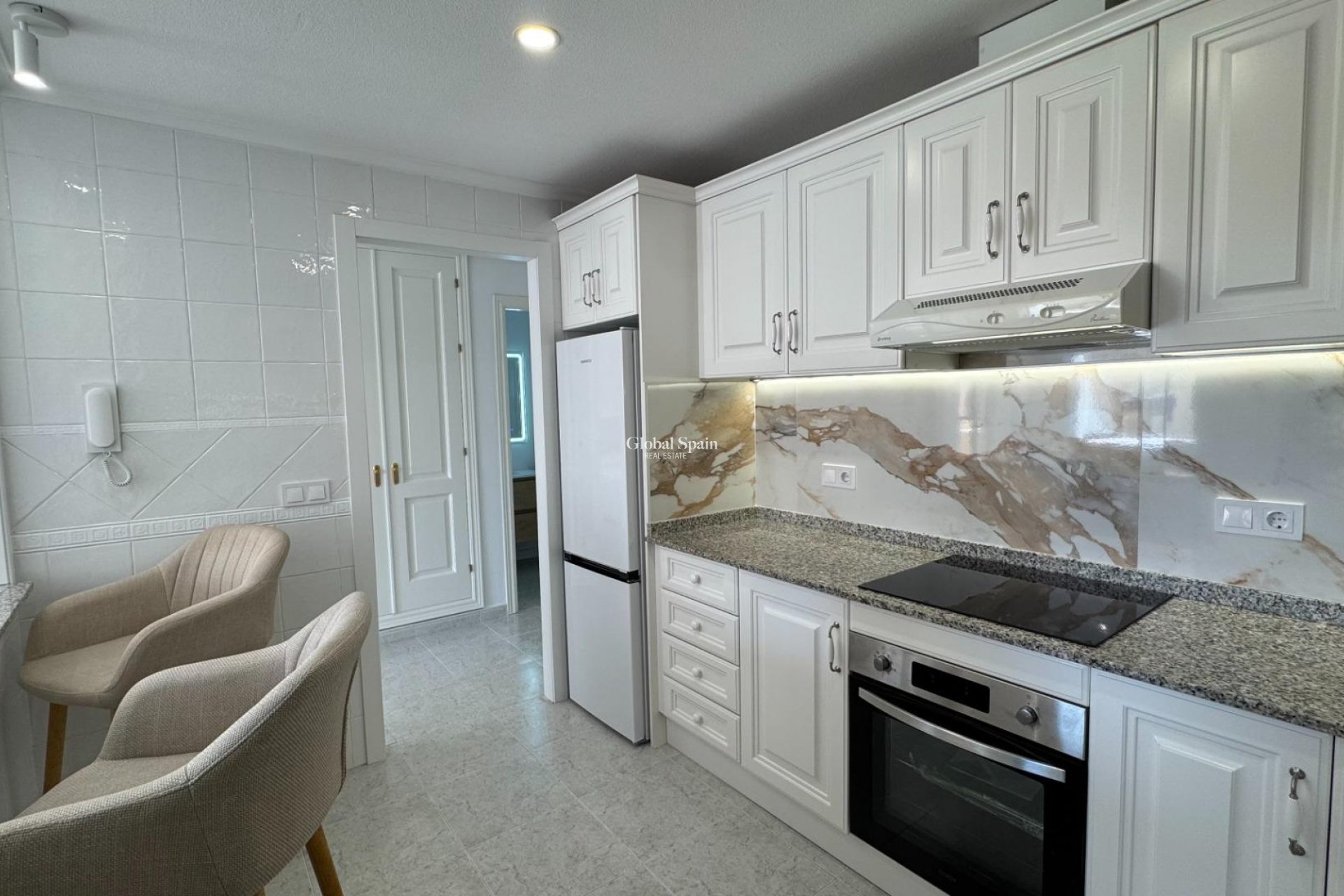 Wederverkoop - APPARTEMENT -
ORIHUELA COSTA - VILLAMARTÍN