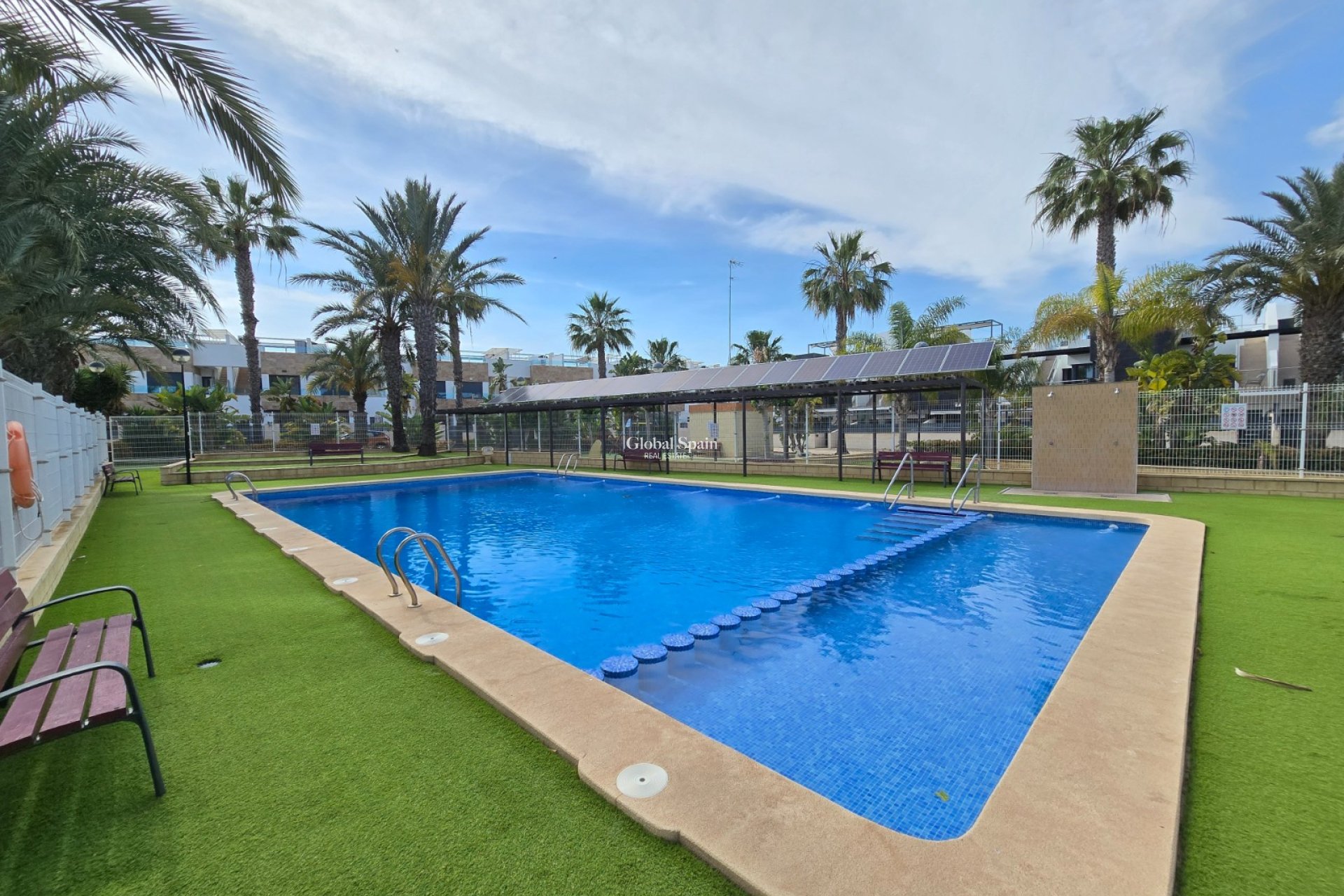 Wederverkoop - APPARTEMENT -
ORIHUELA COSTA - Villamartín *