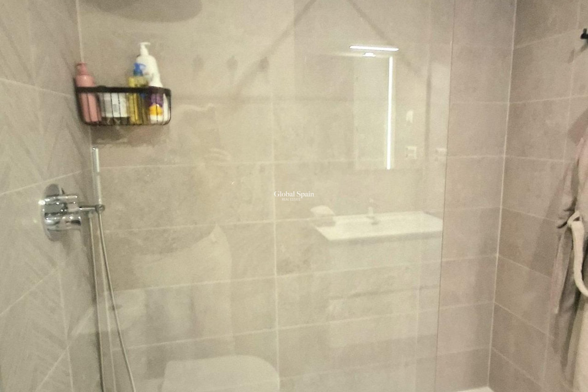 Wederverkoop - APPARTEMENT -
ORIHUELA COSTA - VILLAMARTÍN