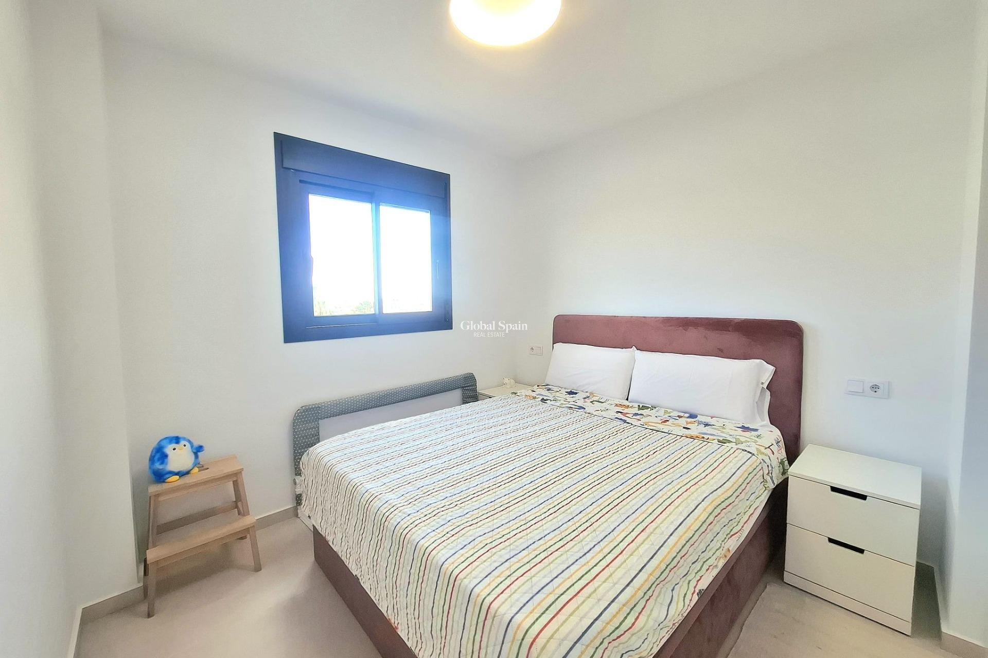 Wederverkoop - APPARTEMENT -
ORIHUELA COSTA - VILLAMARTÍN