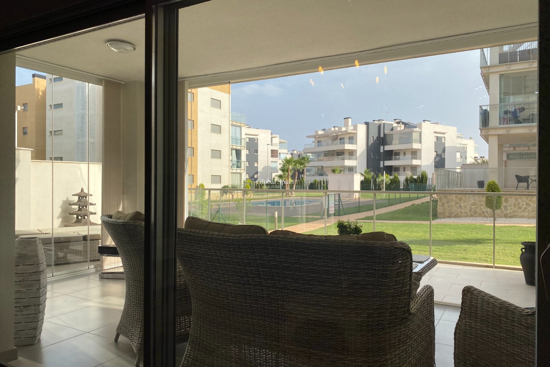 Wederverkoop - Appartement -
ORIHUELA COSTA - VILLAMARTÍN