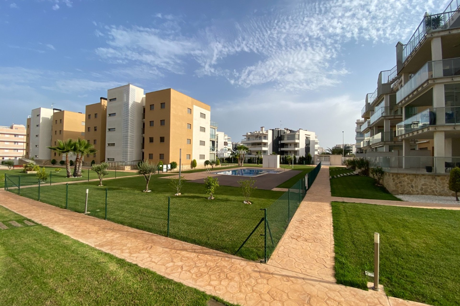 Wederverkoop - Appartement -
ORIHUELA COSTA - VILLAMARTÍN
