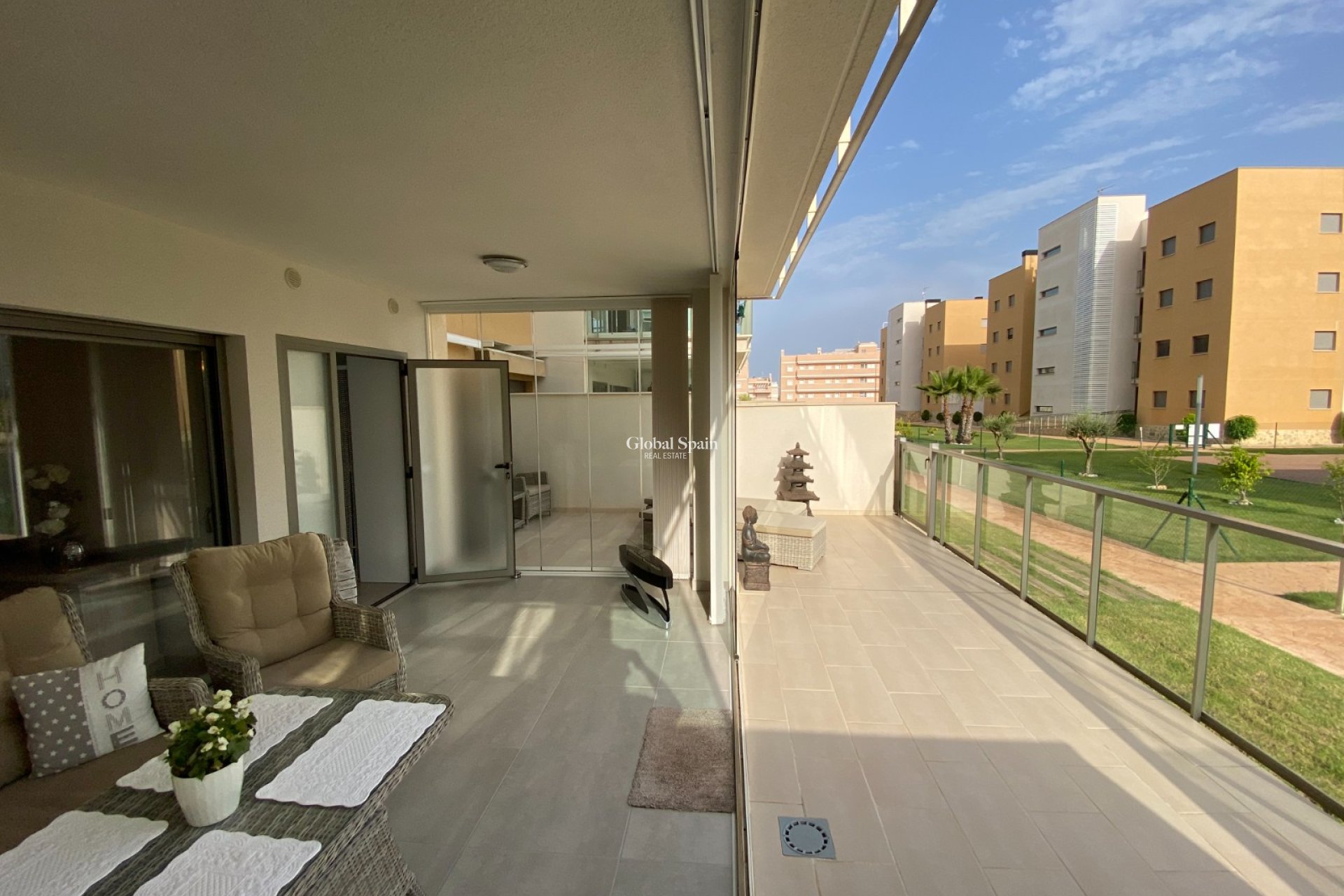 Wederverkoop - Appartement -
ORIHUELA COSTA - VILLAMARTÍN