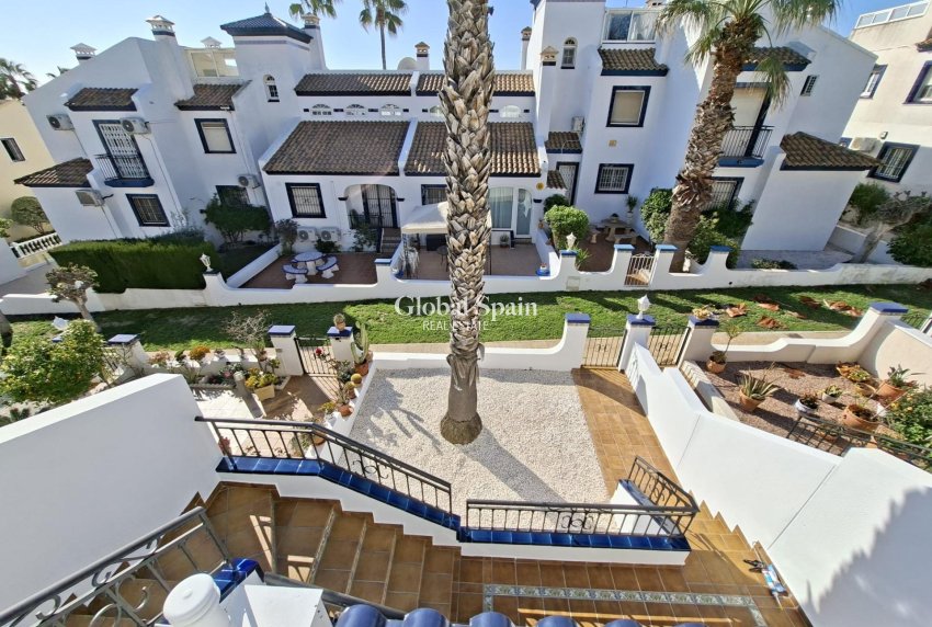 Wederverkoop - APPARTEMENT -
ORIHUELA COSTA - VILLAMARTÍN