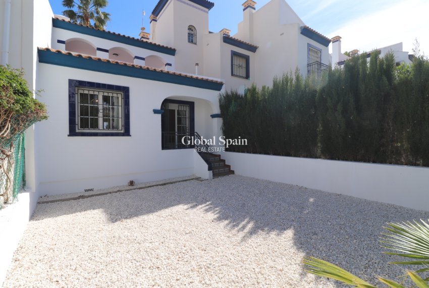 Wederverkoop - APPARTEMENT -
Orihuela Costa - Villamartin