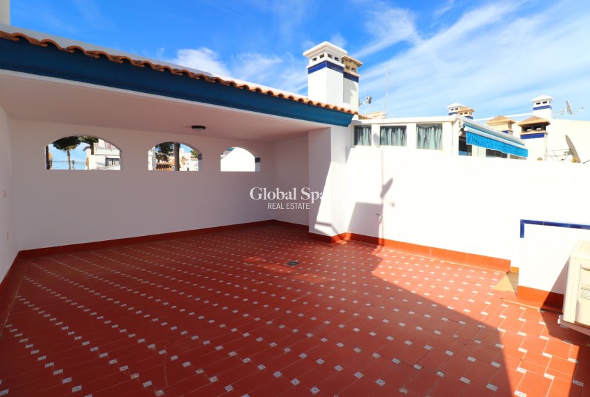 Wederverkoop - APPARTEMENT -
ORIHUELA COSTA - Villamartin
