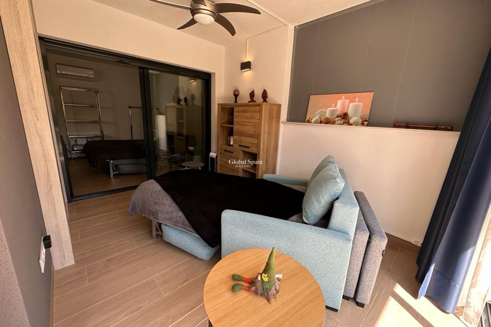 Wederverkoop - Appartement -
ORIHUELA COSTA - VILLAMARTÍN