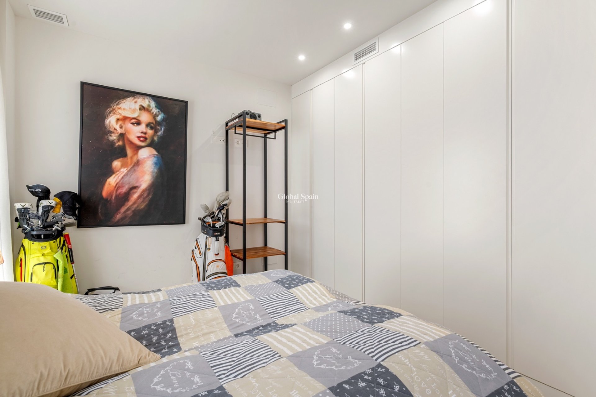 Wederverkoop - Appartement -
ORIHUELA COSTA - VILLAMARTÍN