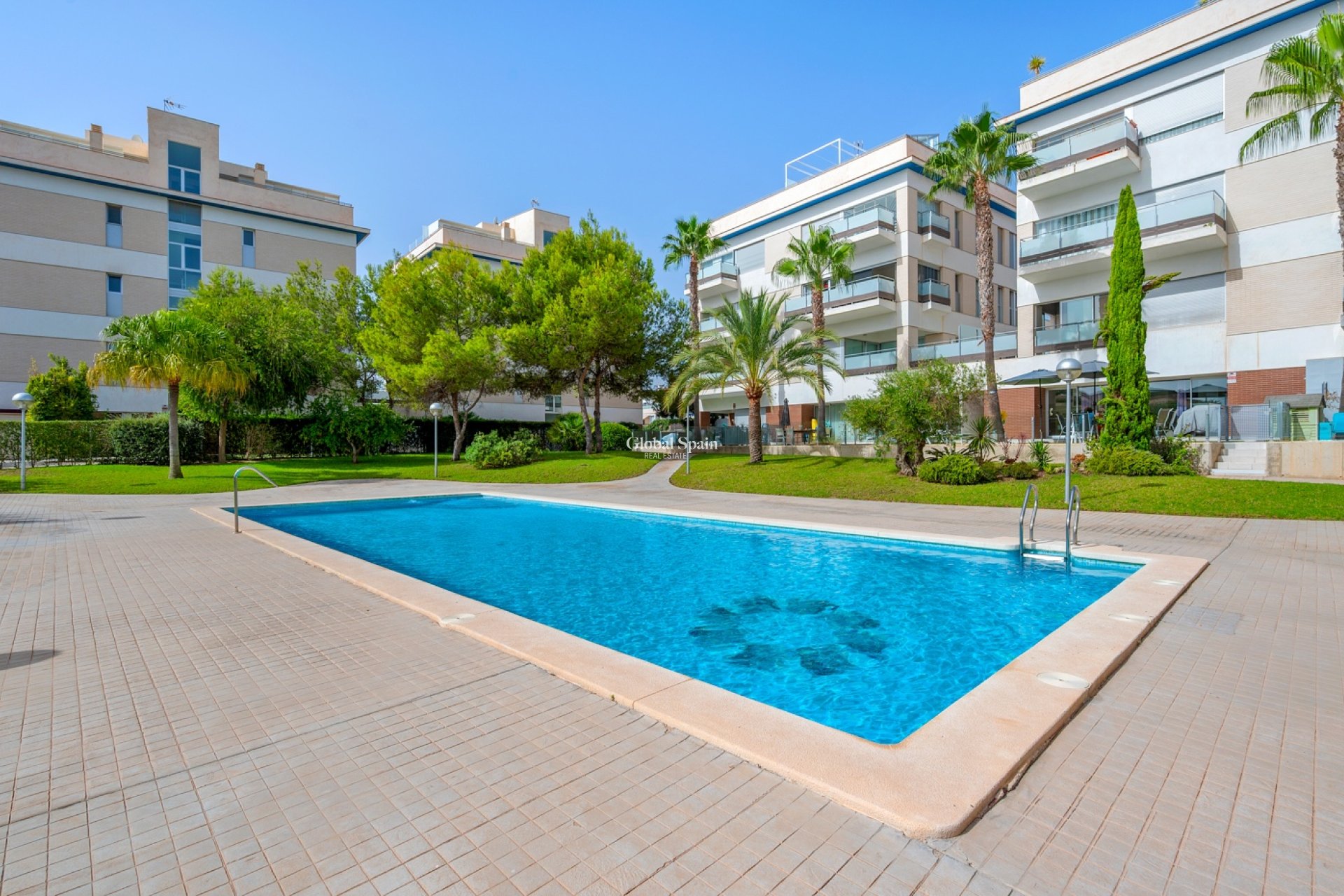 Wederverkoop - Appartement -
ORIHUELA COSTA - VILLAMARTÍN