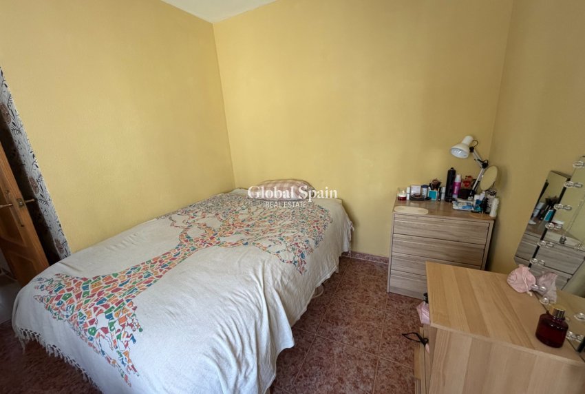 Wederverkoop - APPARTEMENT -
ORIHUELA - Entre Naranjos
