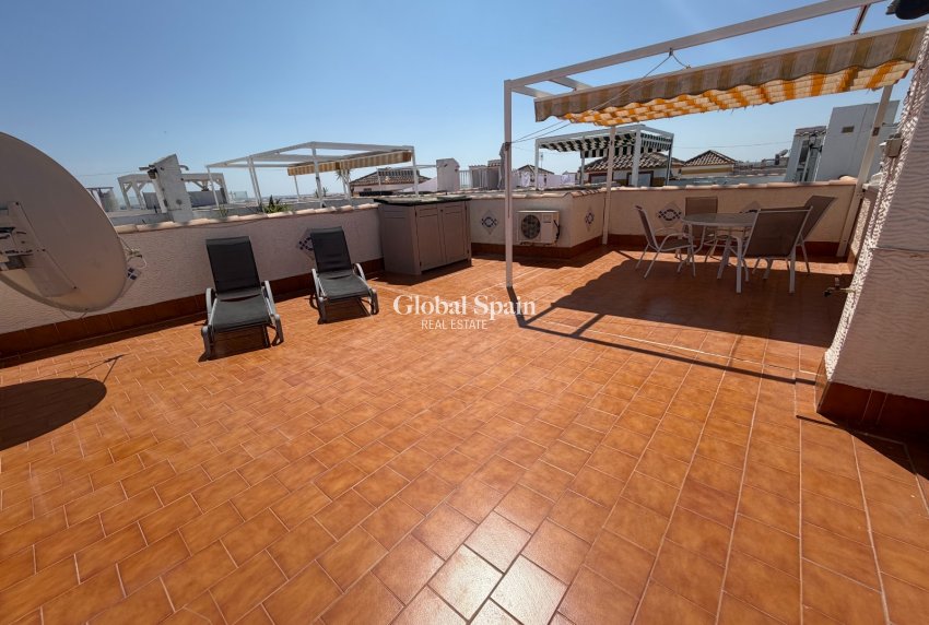 Wederverkoop - APPARTEMENT -
ORIHUELA - Entre Naranjos