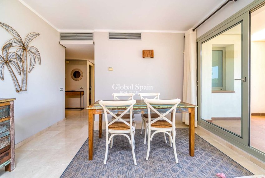 Wederverkoop - APPARTEMENT -
ORIHUELA - Inland