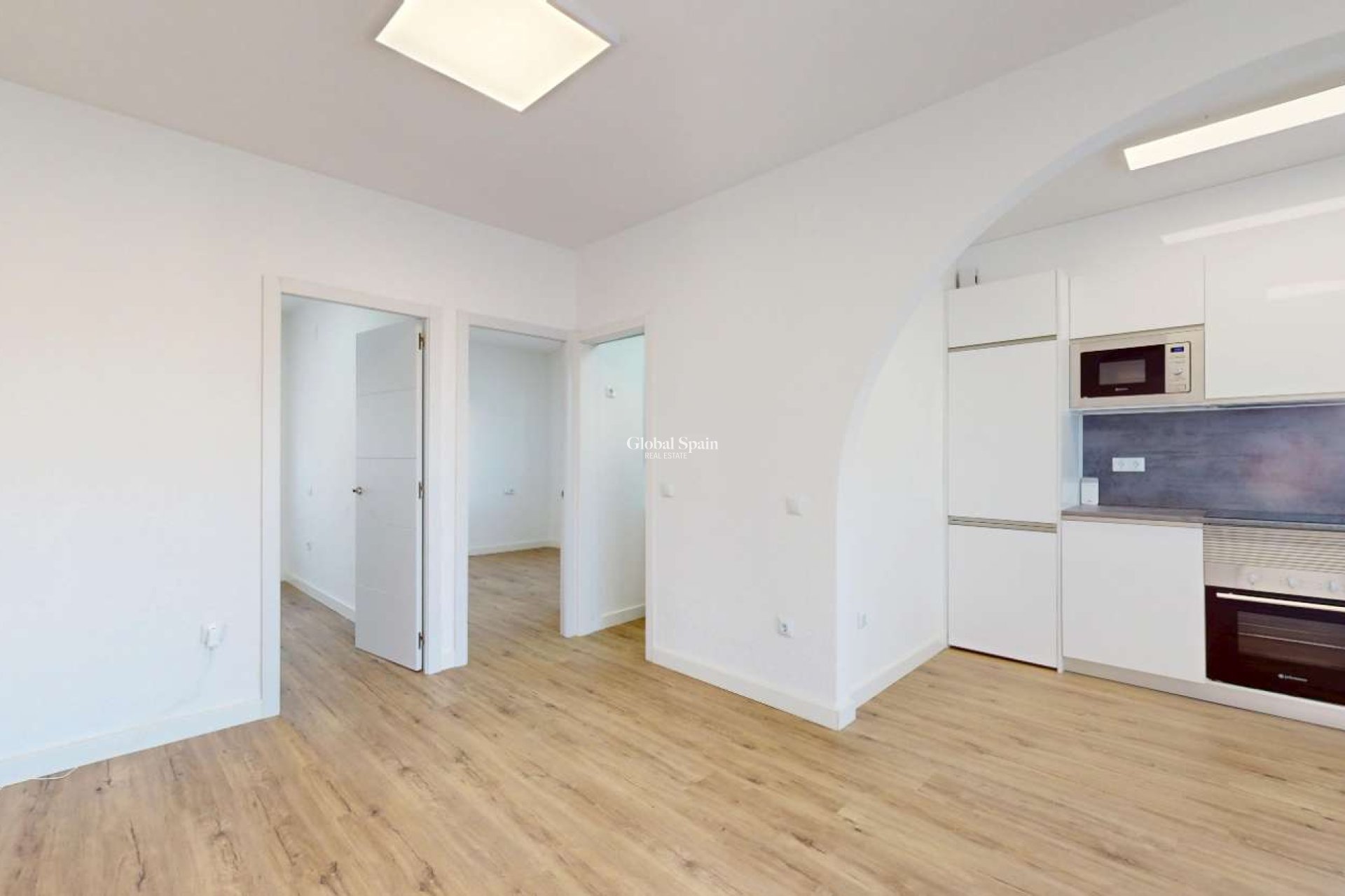 Wederverkoop - APPARTEMENT -
ORIHUELA - Inland