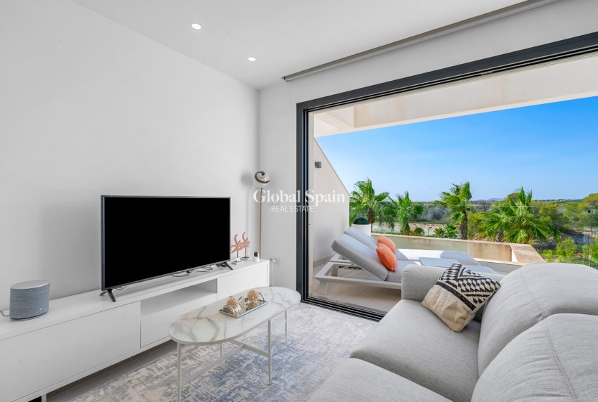 Wederverkoop - APPARTEMENT -
ORIHUELA - Inland