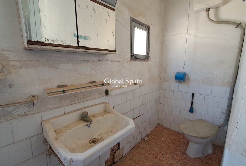 Wederverkoop - APPARTEMENT -
ORIHUELA - Inland