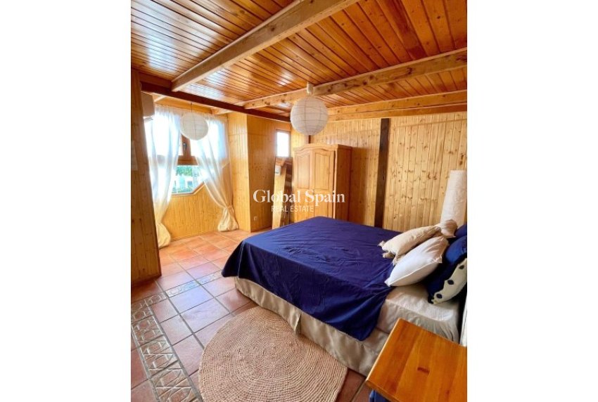 Wederverkoop - APPARTEMENT -
ORIHUELA - Inland