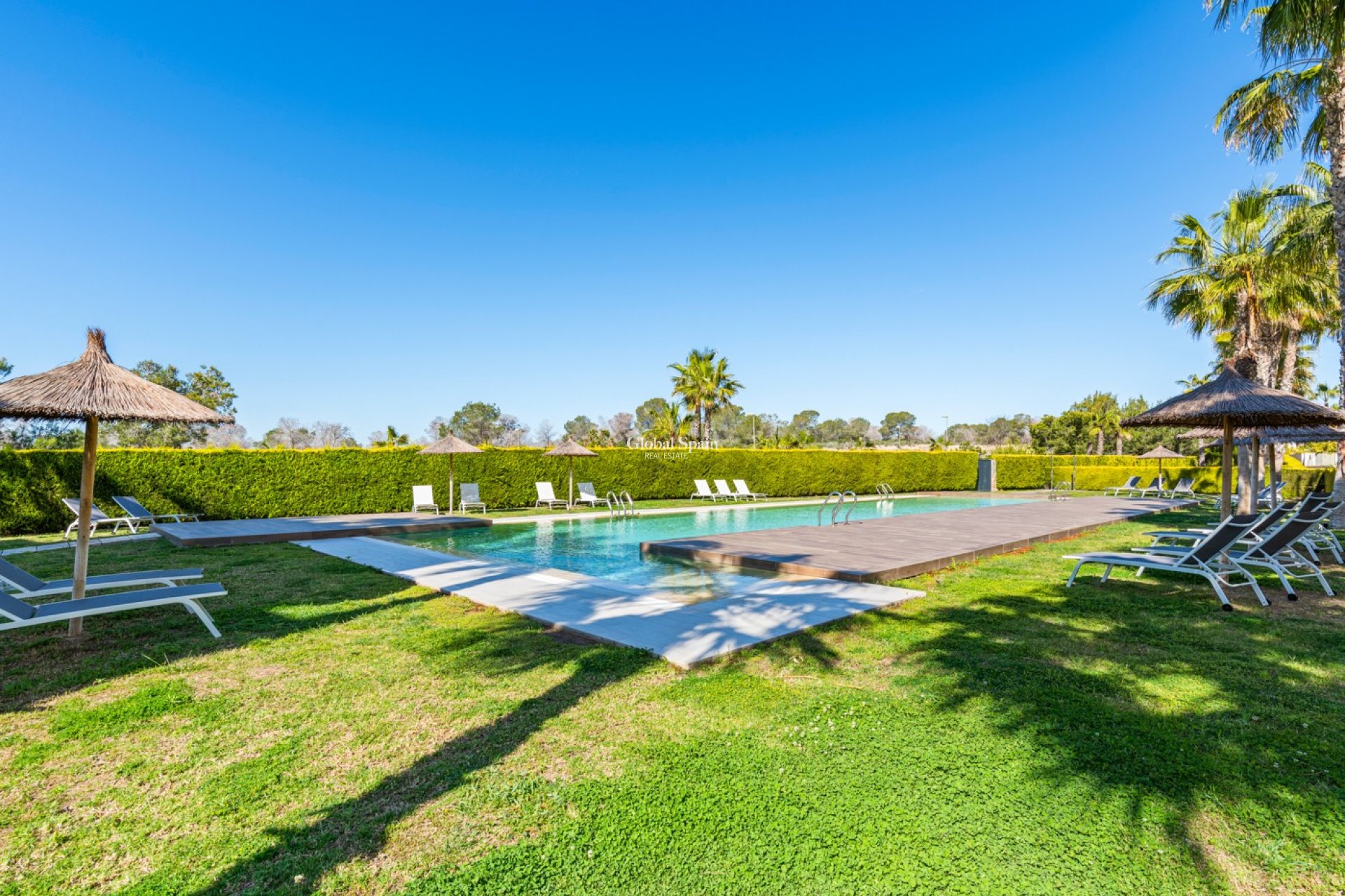 Wederverkoop - APPARTEMENT -
ORIHUELA - Inland