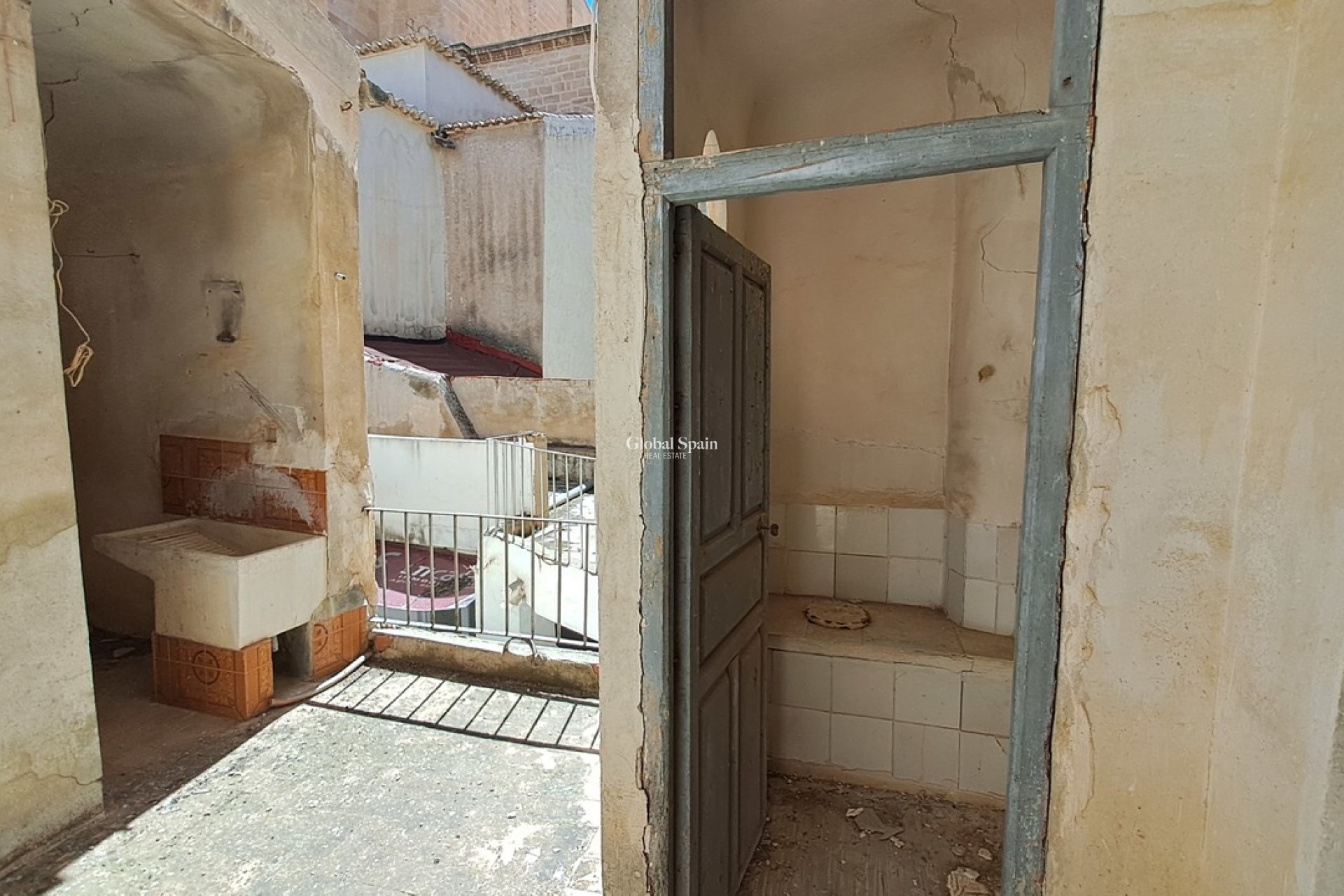 Wederverkoop - APPARTEMENT -
ORIHUELA - Inland