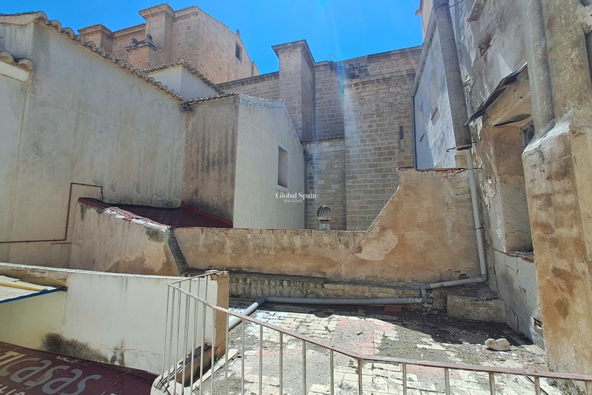 Wederverkoop - APPARTEMENT -
ORIHUELA - Inland