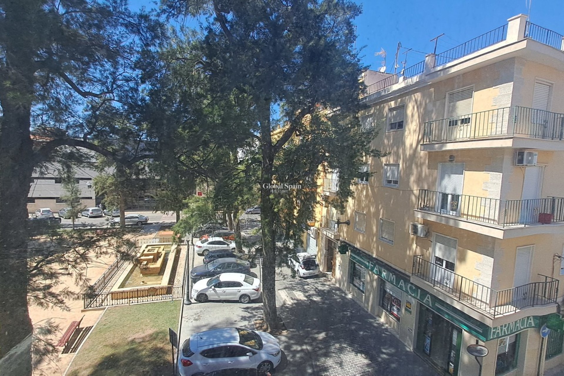 Wederverkoop - APPARTEMENT -
ORIHUELA - Inland