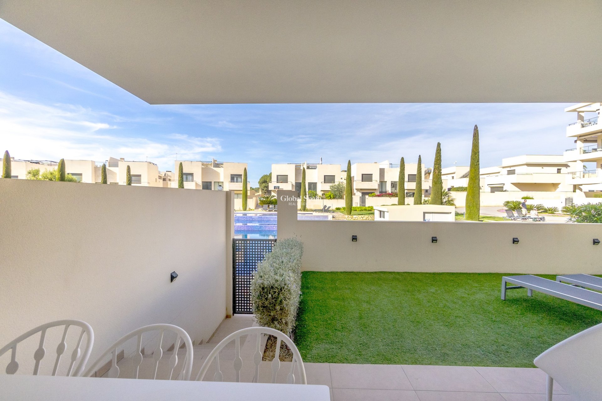 Wederverkoop - APPARTEMENT -
ORIHUELA - Inland