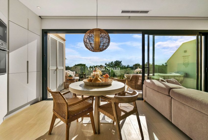 Wederverkoop - APPARTEMENT -
ORIHUELA - LAS COLINAS GOLF RESORT