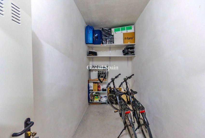 Wederverkoop - APPARTEMENT -
ORIHUELA - LAS COLINAS GOLF RESORT