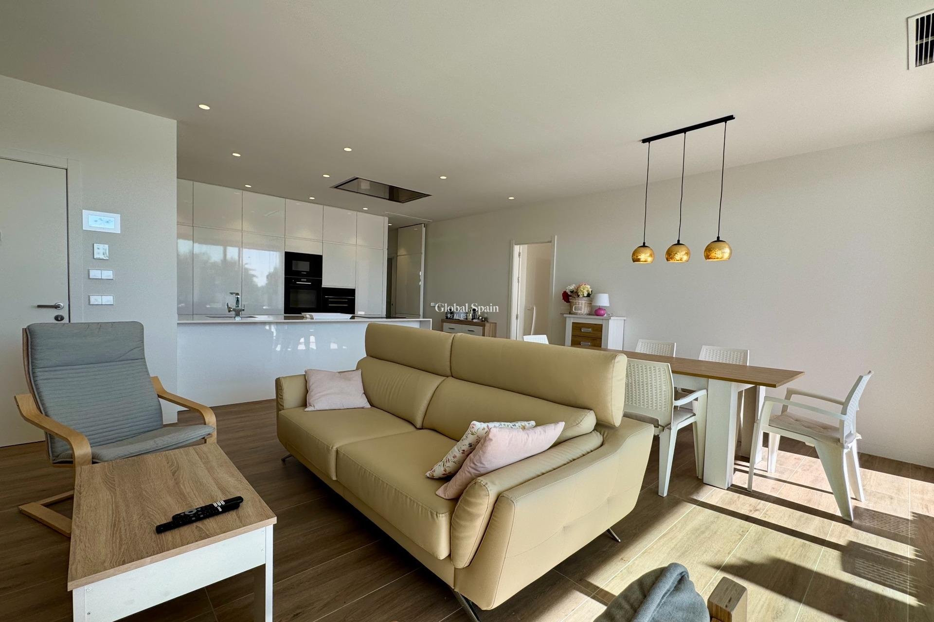 Wederverkoop - APPARTEMENT -
ORIHUELA - LAS COLINAS GOLF RESORT