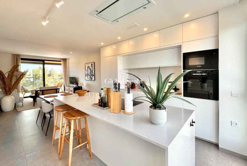 Wederverkoop - APPARTEMENT -
ORIHUELA - LAS COLINAS GOLF RESORT