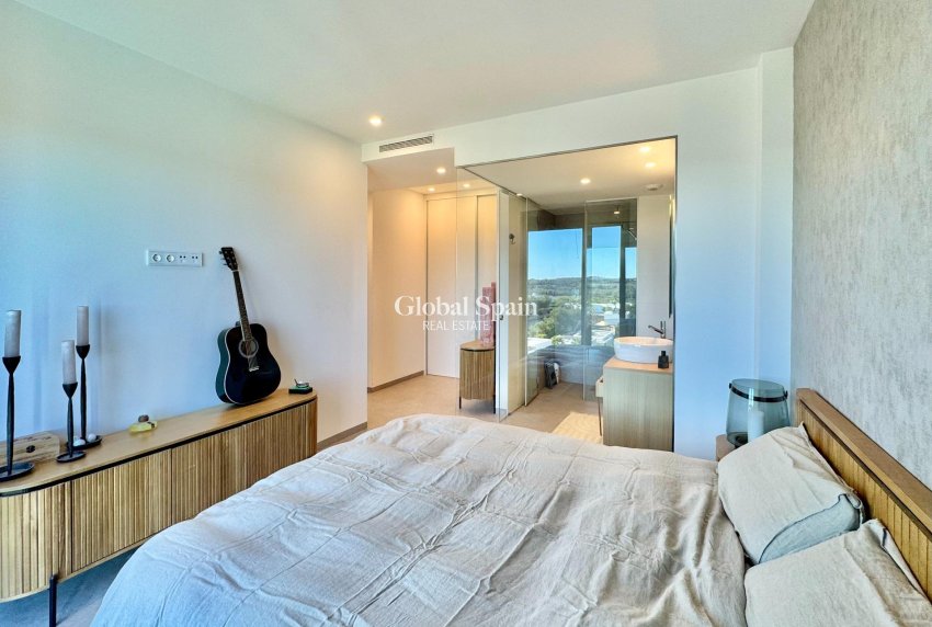 Wederverkoop - APPARTEMENT -
ORIHUELA - LAS COLINAS GOLF RESORT