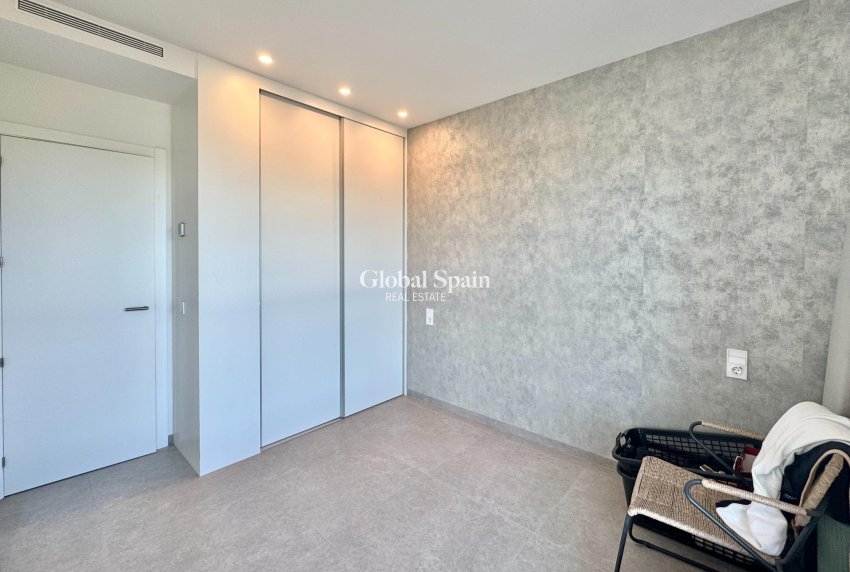 Wederverkoop - APPARTEMENT -
ORIHUELA - LAS COLINAS GOLF RESORT