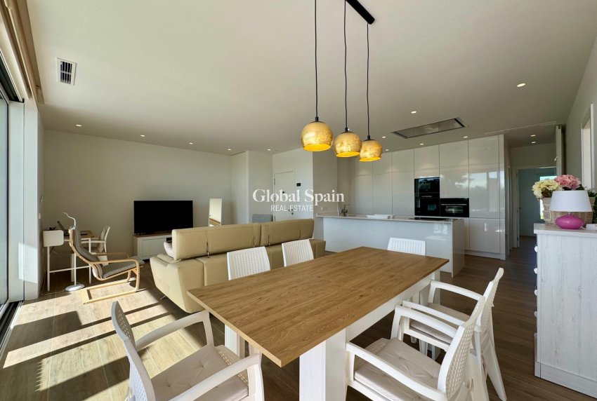 Wederverkoop - APPARTEMENT -
ORIHUELA - LAS COLINAS GOLF RESORT