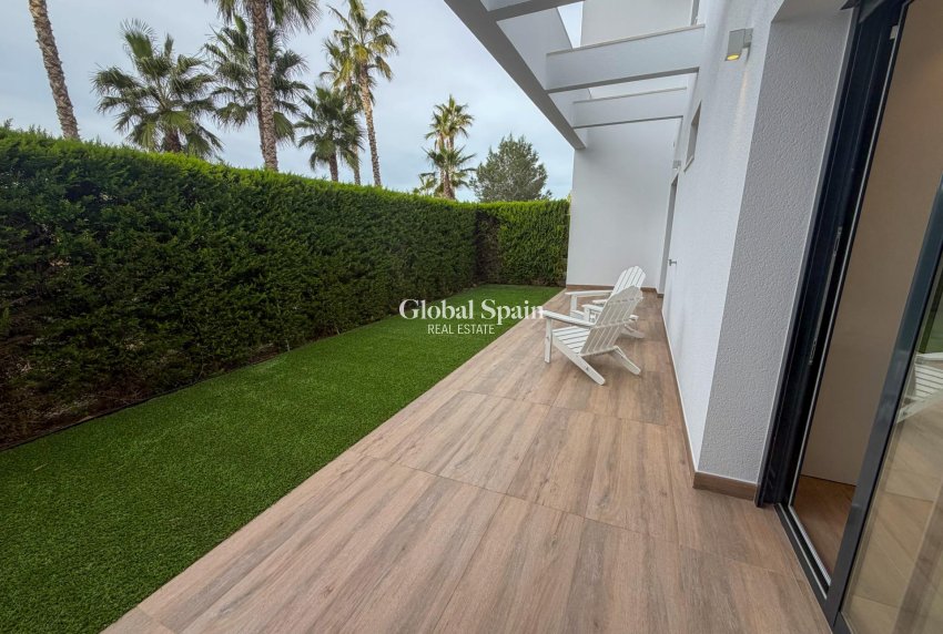 Wederverkoop - APPARTEMENT -
ORIHUELA - LAS COLINAS GOLF RESORT