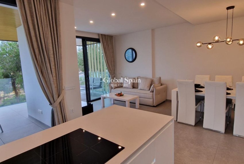 Wederverkoop - APPARTEMENT -
ORIHUELA - LAS COLINAS GOLF RESORT