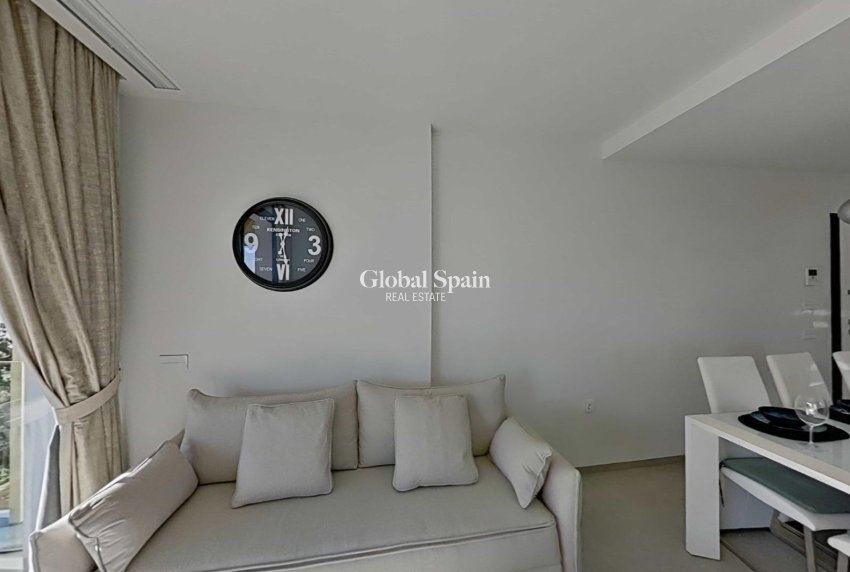 Wederverkoop - APPARTEMENT -
ORIHUELA - Las Colinas Golf