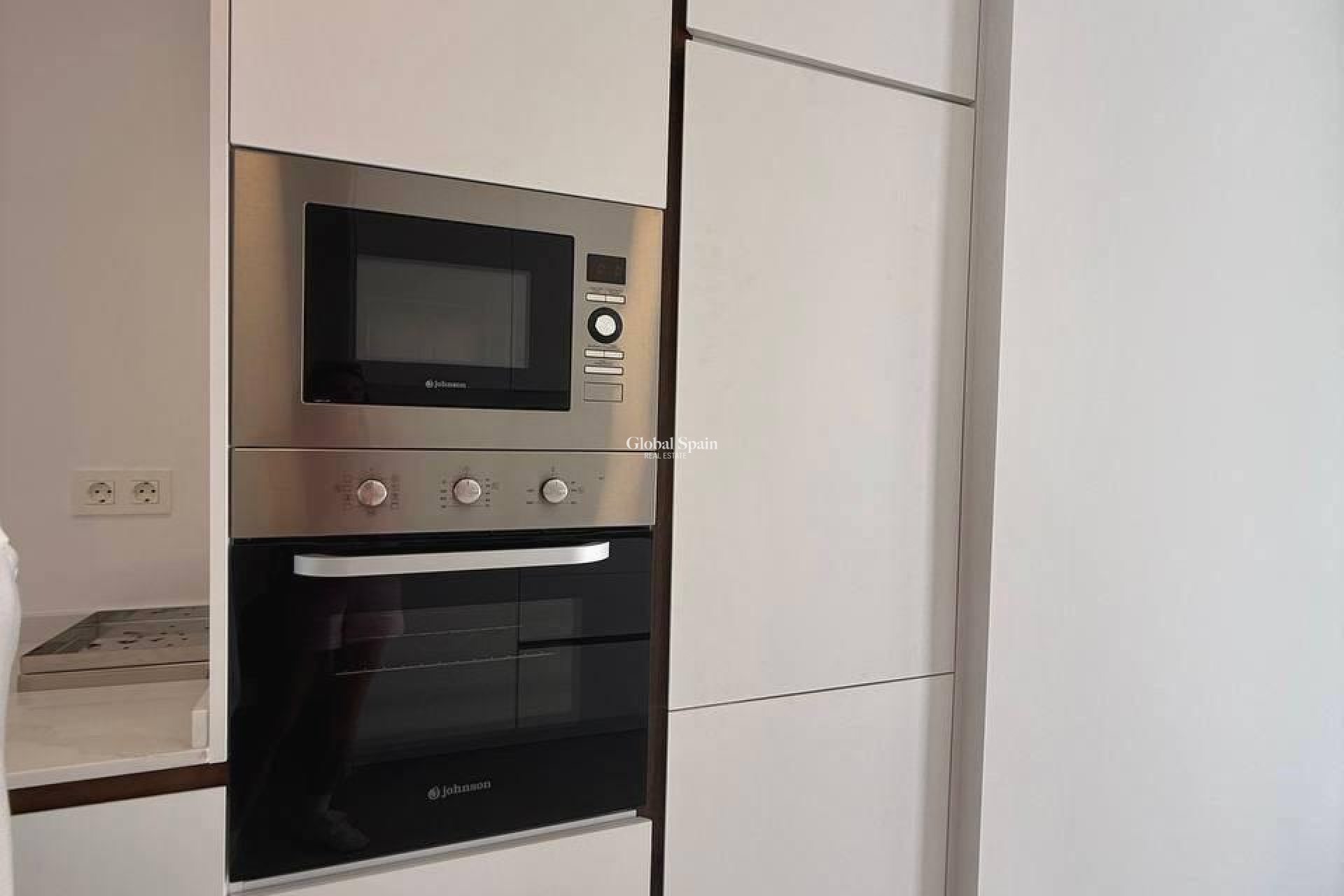 Wederverkoop - APPARTEMENT -
ORIHUELA - Urbanización Perla del Mar