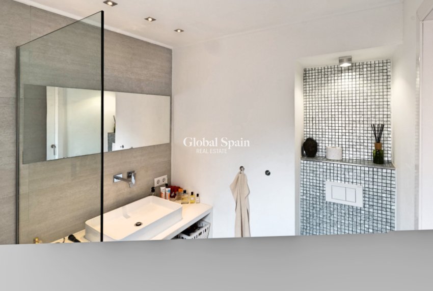 Wederverkoop - APPARTEMENT -
PALMA - Palma