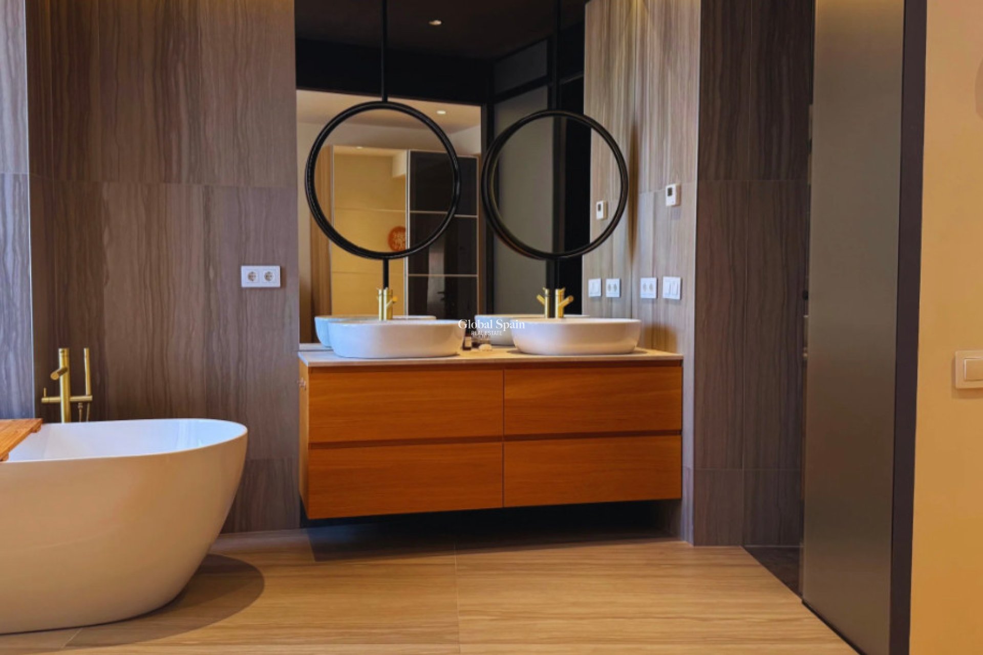 Wederverkoop - APPARTEMENT -
PALMA - Ponent