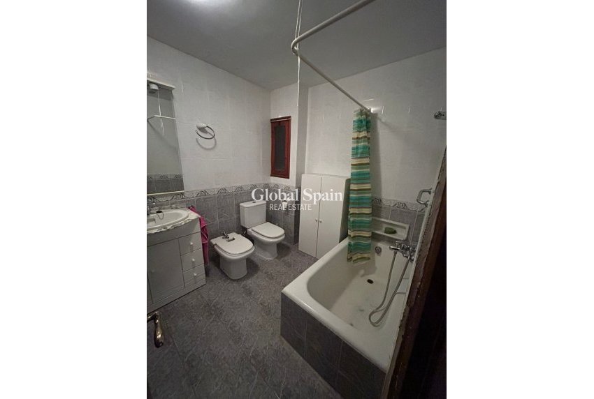 Wederverkoop - Appartement -
Pedreguer