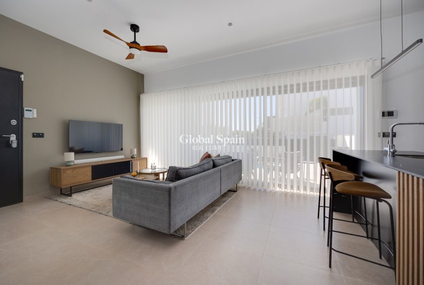 Wederverkoop - APPARTEMENT -
PILAR DE LA HORADADA - Costa Blanca Sur