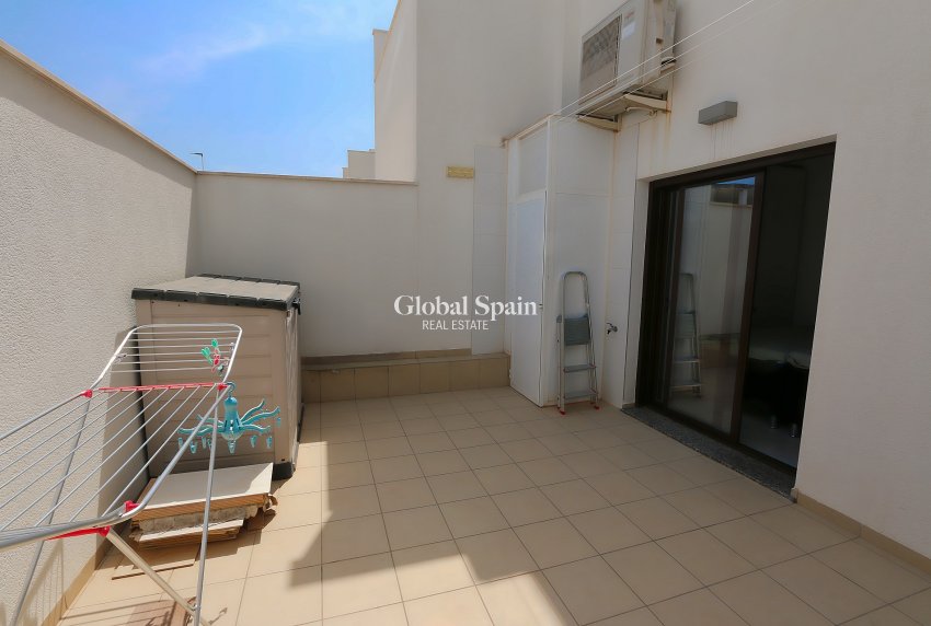 Wederverkoop - APPARTEMENT -
PILAR DE LA HORADADA - Costa Blanca