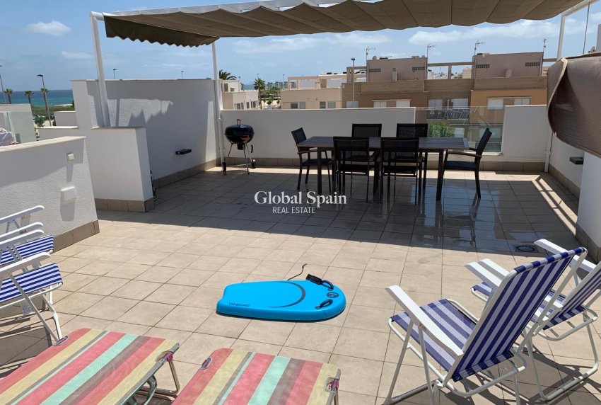 Wederverkoop - APPARTEMENT -
PILAR DE LA HORADADA - Costa Blanca