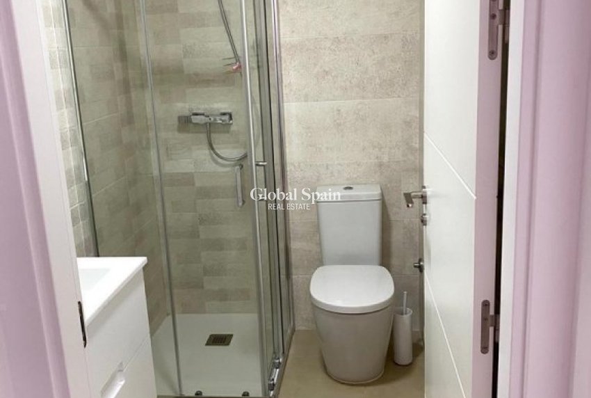 Wederverkoop - APPARTEMENT -
PILAR DE LA HORADADA - Costa Blanca