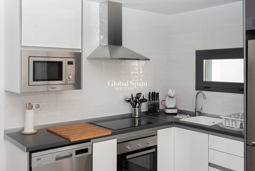 Wederverkoop - APPARTEMENT -
PILAR DE LA HORADADA - Costa Blanca