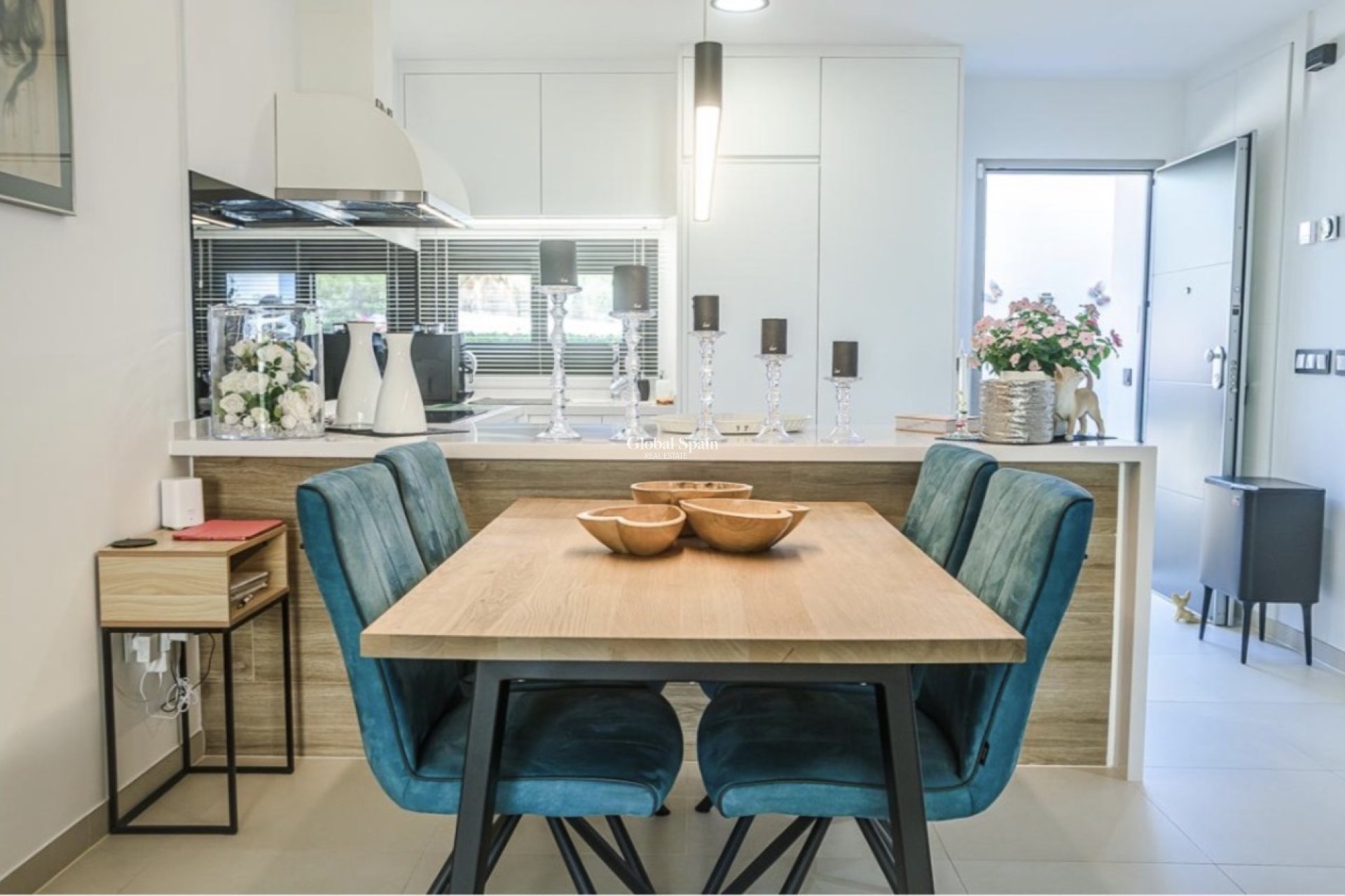 Wederverkoop - APPARTEMENT -
PILAR DE LA HORADADA - Costa Blanca