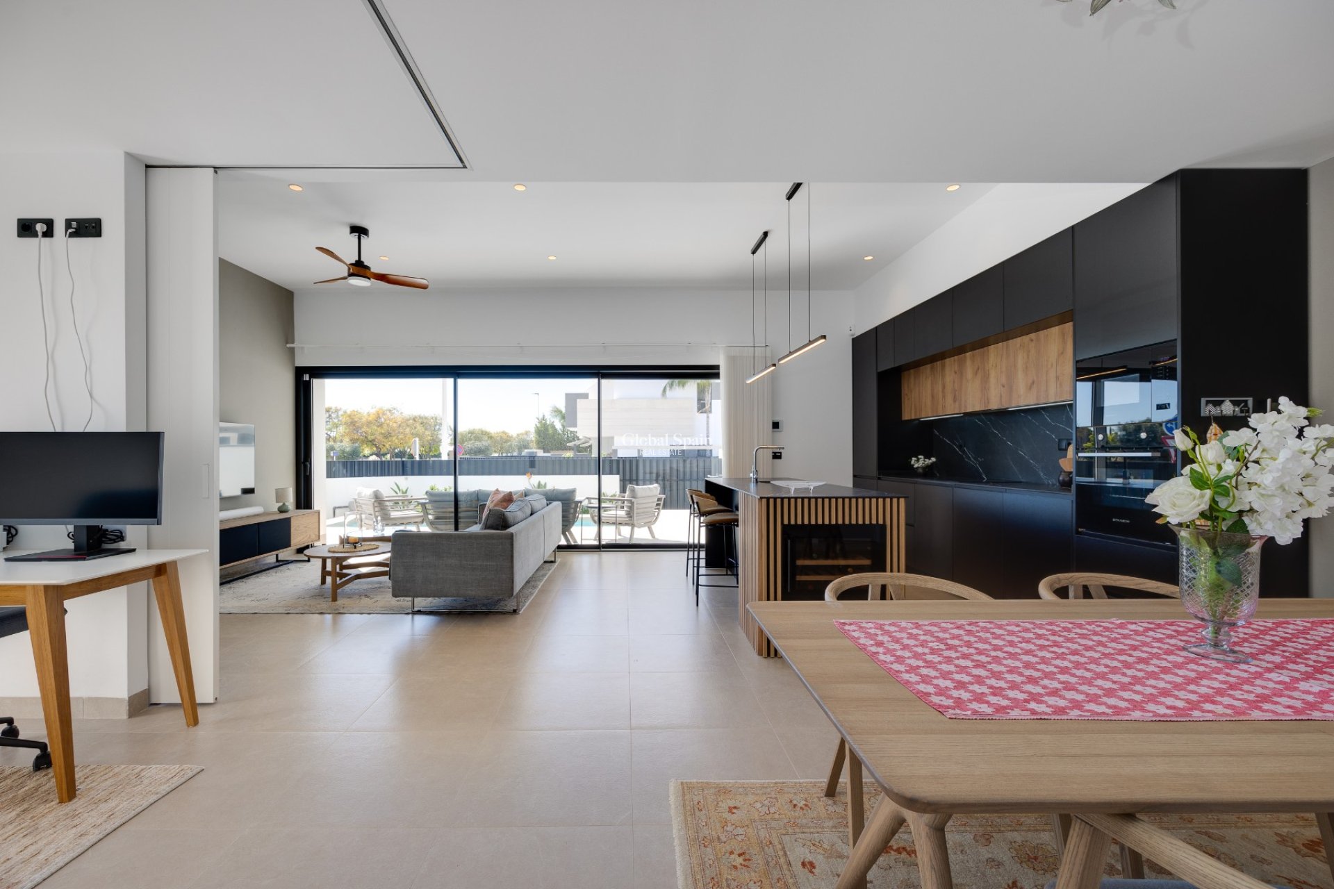 Wederverkoop - APPARTEMENT -
PILAR DE LA HORADADA - Costa Blanca